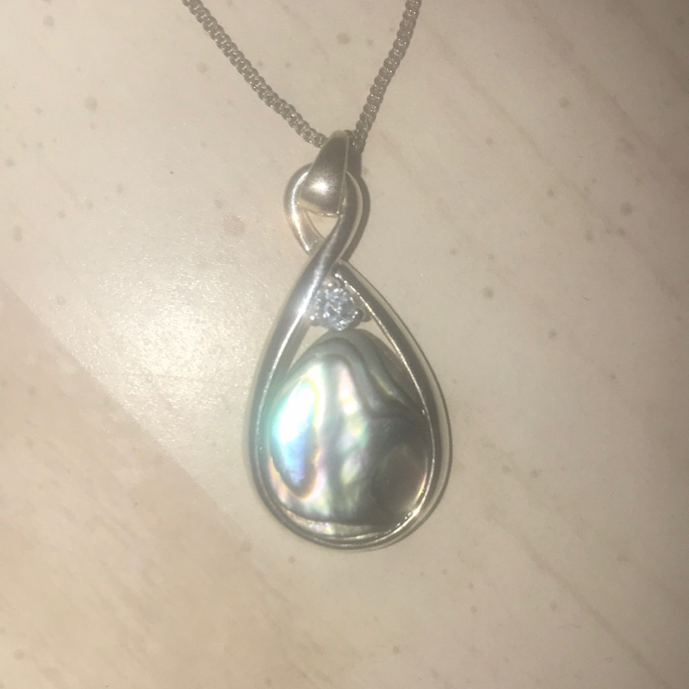 Green purple and blue water washed pendent❤️